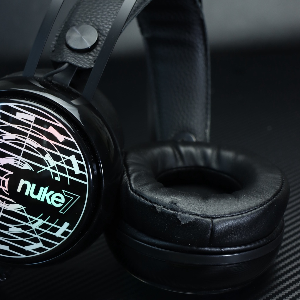 Armaggeddon 7.1 surround sound rgb gaming headset nuke online 7