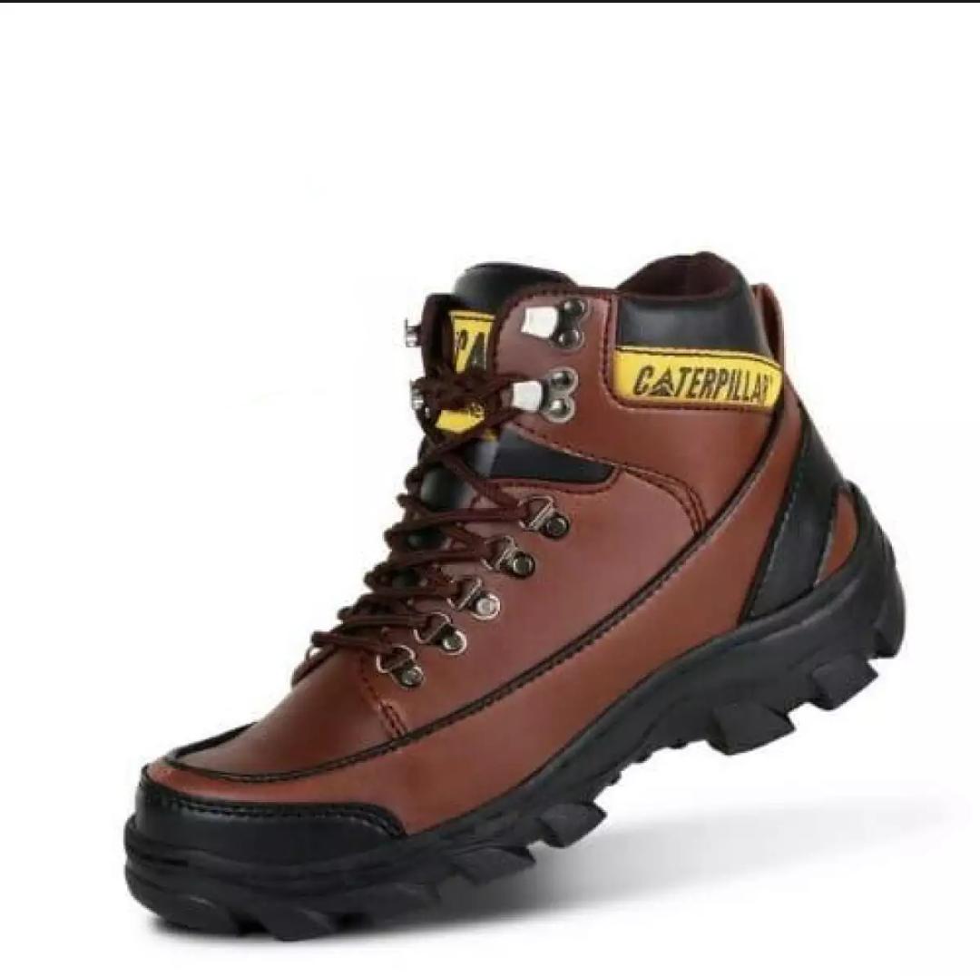 sepatu boots pria Caterpillar Argon safety brown tracking,adventure
