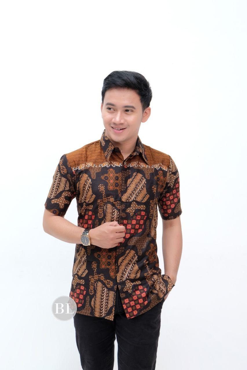 Baju Batik Pria Kemeja Batik Pekalongan Murah Lengan Pendek Motif Jogja New Modern Seragam Pesta Resespsi Kantor Dinas Keren Alkhalis