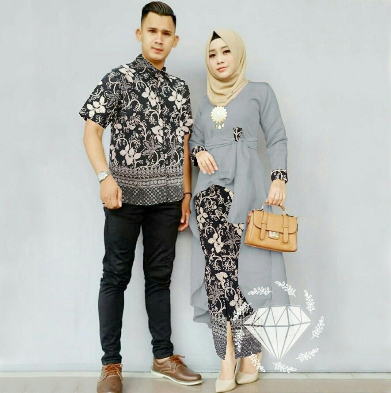 Kedaibaju Couple Harum Batik / Busana Muslim High Quality / Couple Muslim / Maxi Muslim Bahan Premium / Baju Pasangan Pria Wanita / Baju Lebaran Batik Nusantara BISA COD