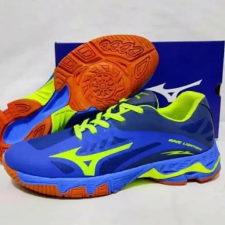 mizuno badminton shoes indonesia