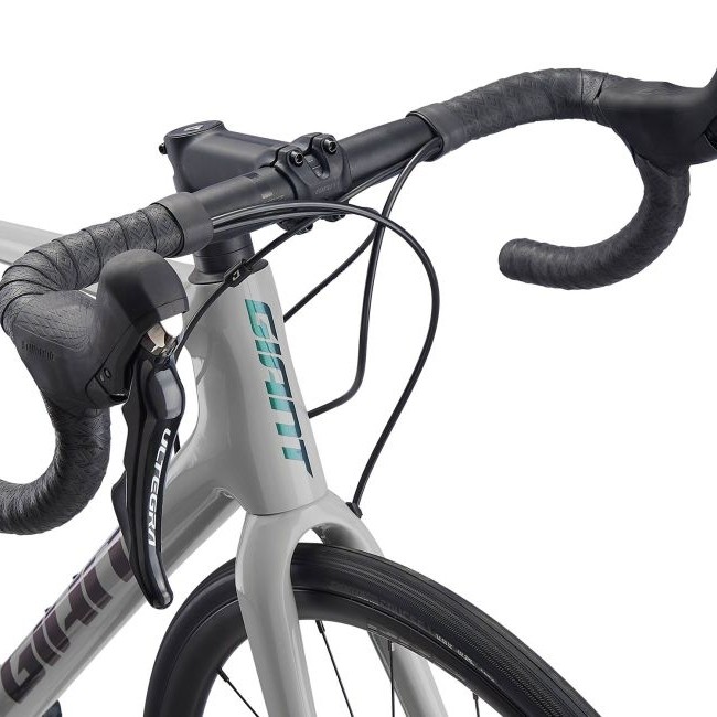 roadbike giant tcr adv 1 kom 2021 disc 