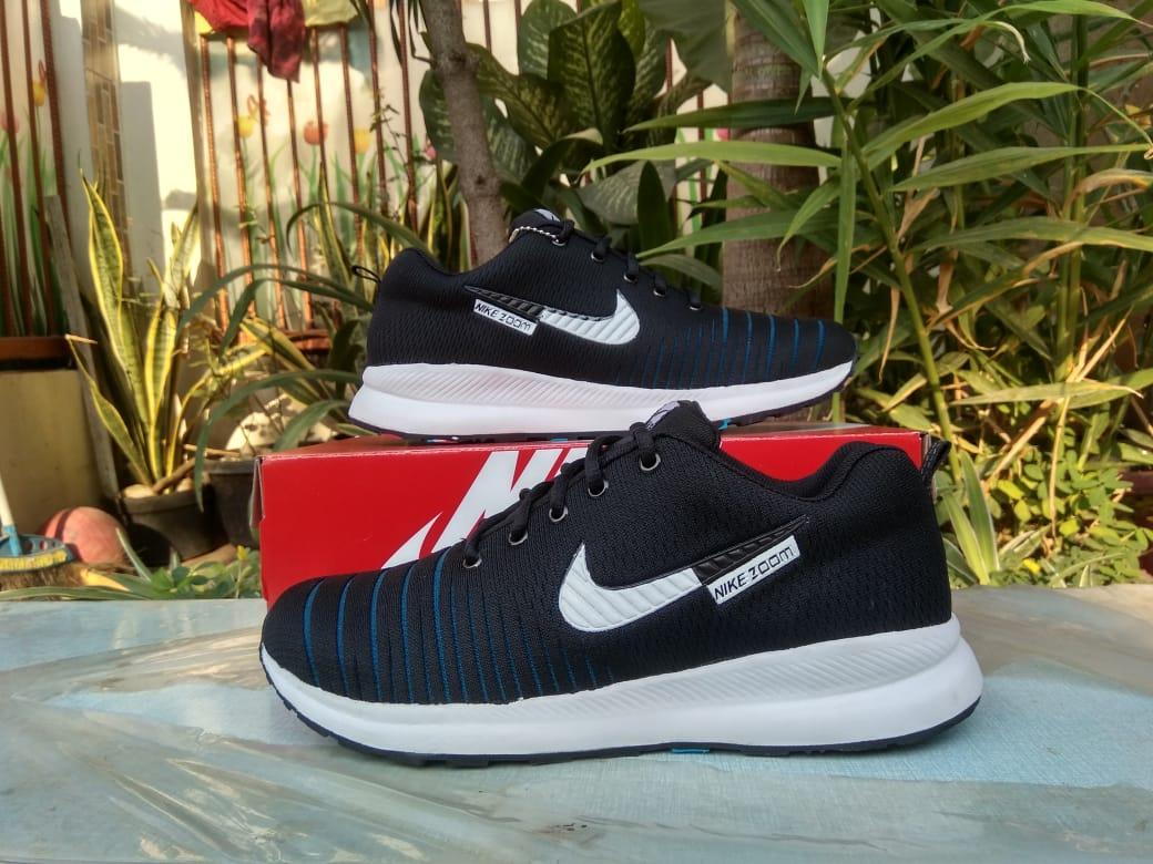 SEPATU OLAHRAGA/SEKOLAH NIKE80 ZOOM WANITA MADE IN VIETNAM