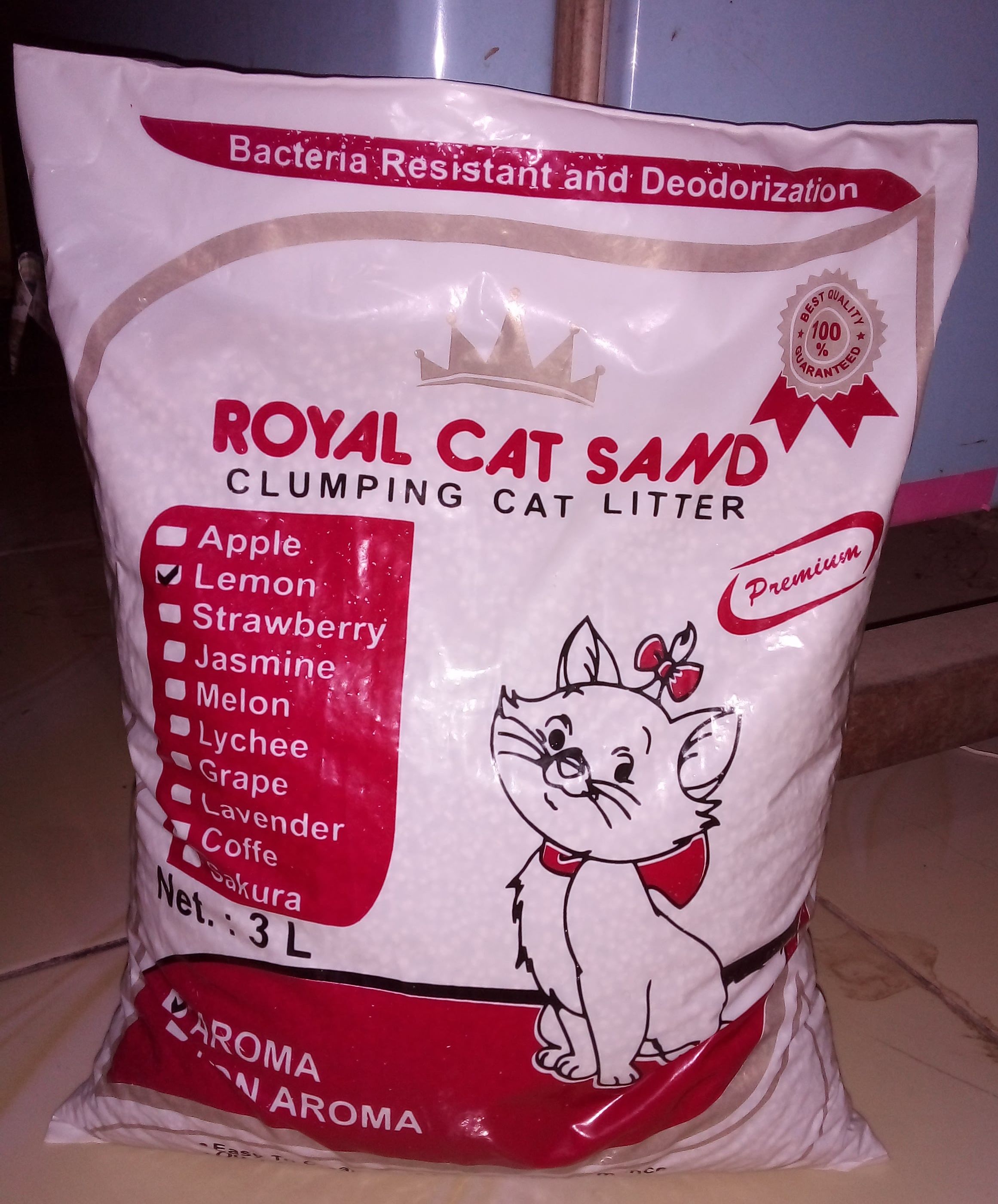 Royal 2025 cat sand