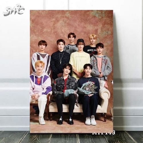 Hiasan Dinding Rumah Hiasan Gambar Artis Korea Hiasan Kamar Anak Hiasan Minimalis Hiasan Unik Hiasan Ruangan Hiasan Cafe Hiasan Gambar Superhero Hiasan Dinding Animasi