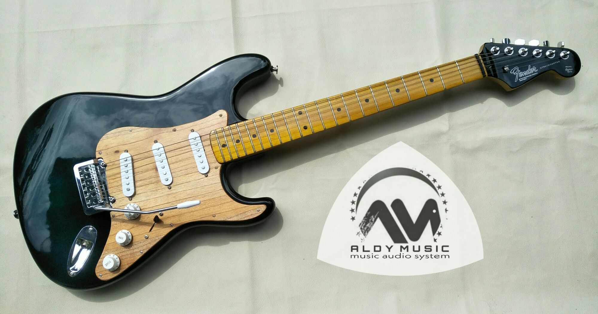 jual gitar fender stratocaster
