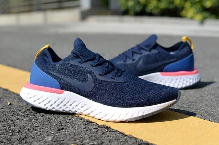 nike epic react flyknit pink