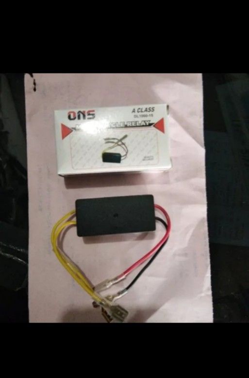 relay klakson suara double atau putus2. buat klakson standar atau model standar.Suara joss