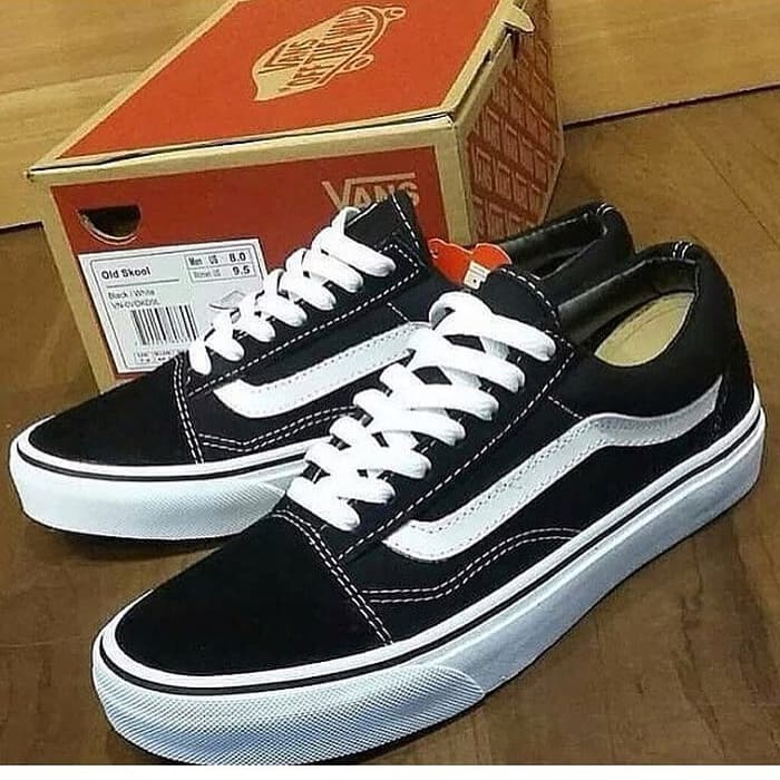 sepatu old skool