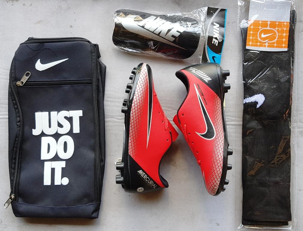 Sepatu Sepakbola Anak Terbaru Termurah Terkeren Bahan Berkualitas Kuat Awet Lenturr