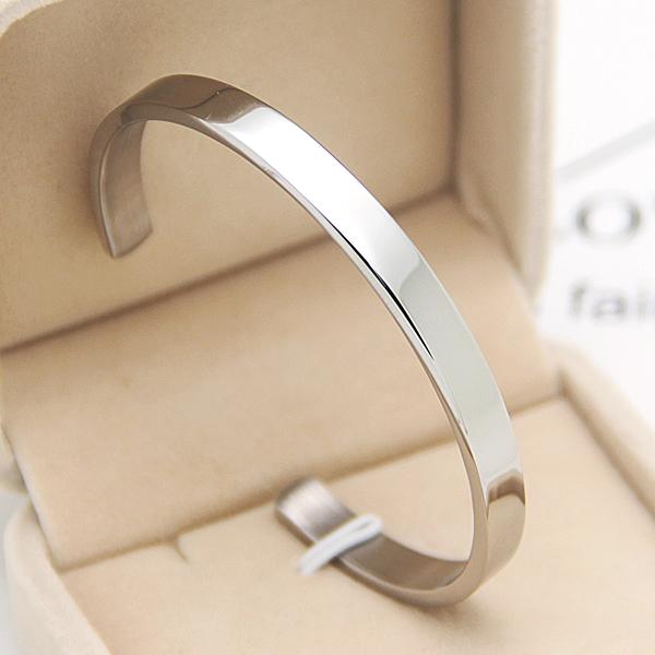 Baja titanium Bagian Buka Tutup gelang Couple sepasang Bisa ukir nama Pria Model Wanita Gelang orang trendi kepribadian minimalis suasana versi Jepang dan Korea