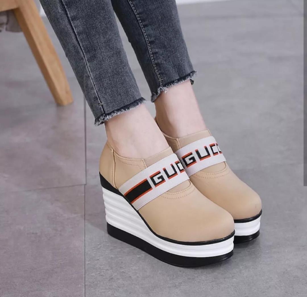 MS SHOES - GUCCY KARET - Wedges Wanita 