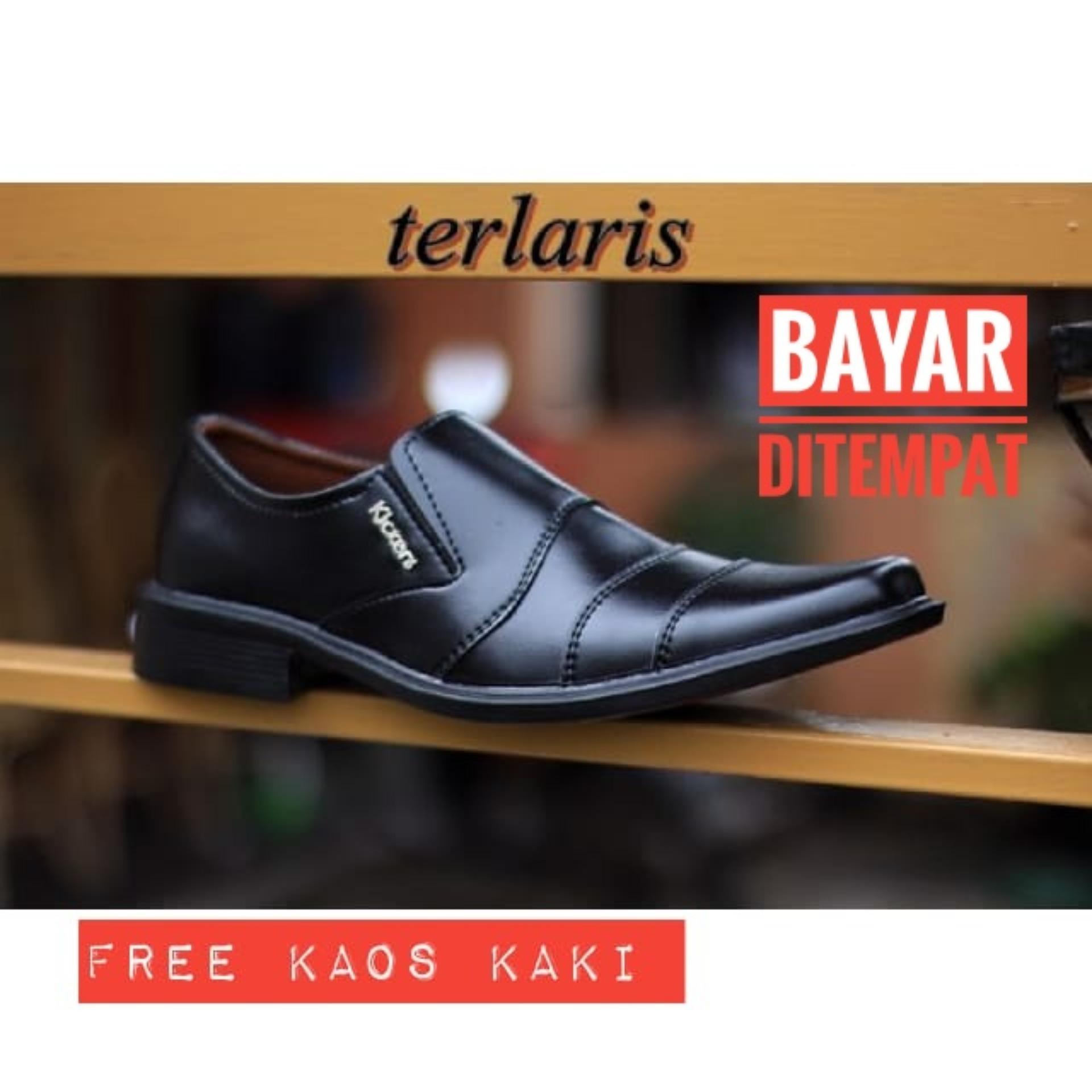 Sepatu Pantofel Kickers Kerja Kantor Steven (Free kaos kaki)