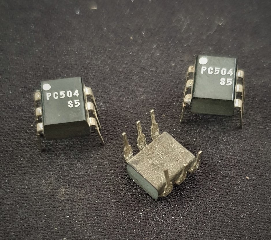 IC PC504 Optocoupler Photocoupler Phototransistor Lazada Indonesia