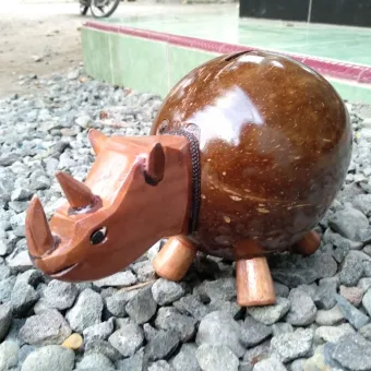 Celengan Batok Kelapa Bentuk Binatang Badak Lazada Indonesia