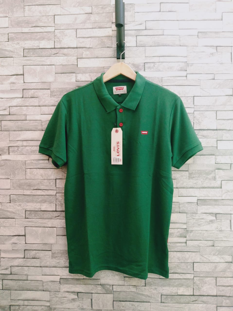 levis t shirt polo