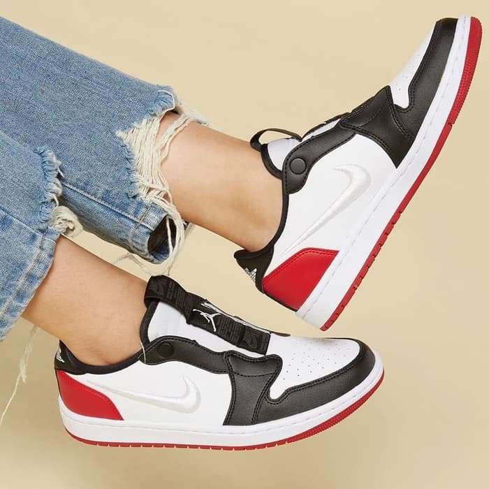 jordan 1 slip on black toe