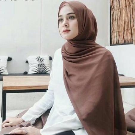 jilbab Pashmina Sabyan Diamond Italiano Hijab Segi Empat hijab panjang kerudung - coklat