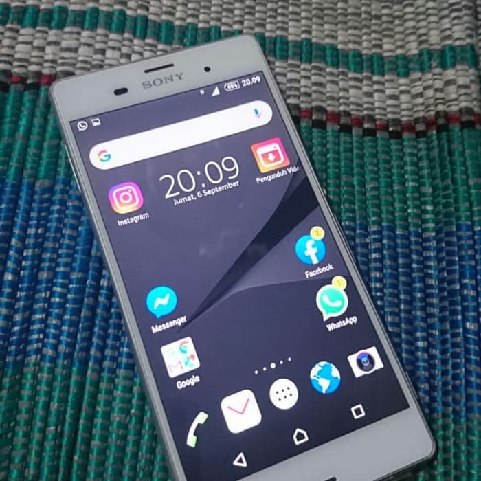 Handphone Hp Sony Xperia Z3 Big Docomo Ponsel Terlaris Sepanjang Masa Kualitas Terbaik Kamera Gahar Depan 20 7 Megapixel Led Flash Autofokus Belakang 2 2 Megapixel Video 1080p 30 Fps