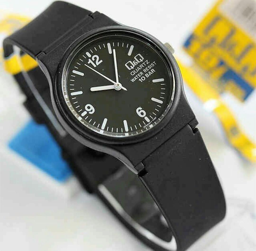 Q&Q - Jam Tangan Fashion Wanita&Pria QnQ/QQ Limited Edition - Tali Kulit Berkualitas Model Terbaru