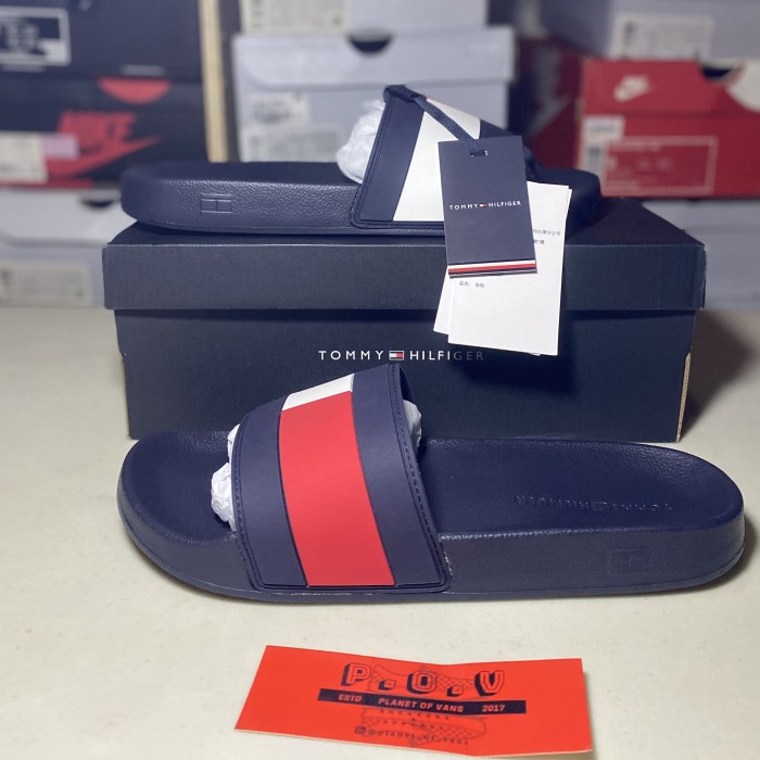 tommy hilfiger luggage reviews