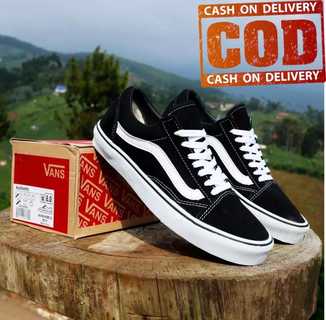 Sepatu vans_California Authentic Sneaker casual Hitam list Putih Sekolah Kuliah kerja pria dan wanita