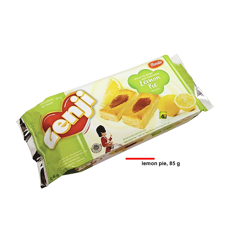 Jinsiy aloqa paytida tishlarning tishlashi Surat yigitni mushukini yalab qoydi.