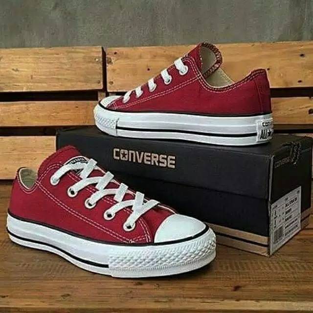 Sepatu converse shop original warna merah