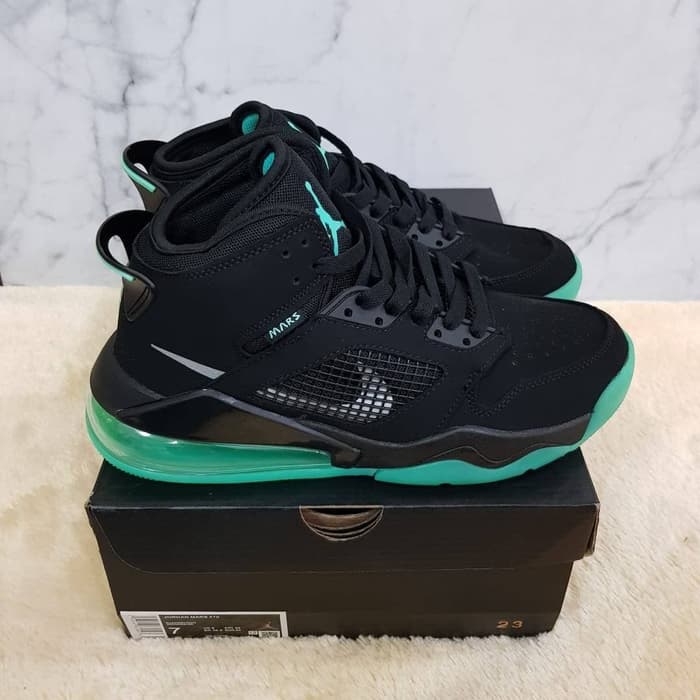 Jual Air Jordan Mars 270 Terbaru | Lazada.co.id
