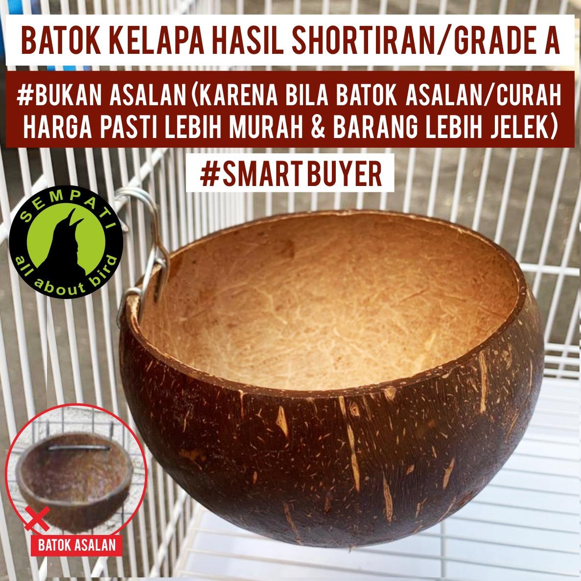 Batok Kelapa Tempurung Tempat Makan Minum Burung Bebek Ayam Unggas Sarang Bertelur Indonesia