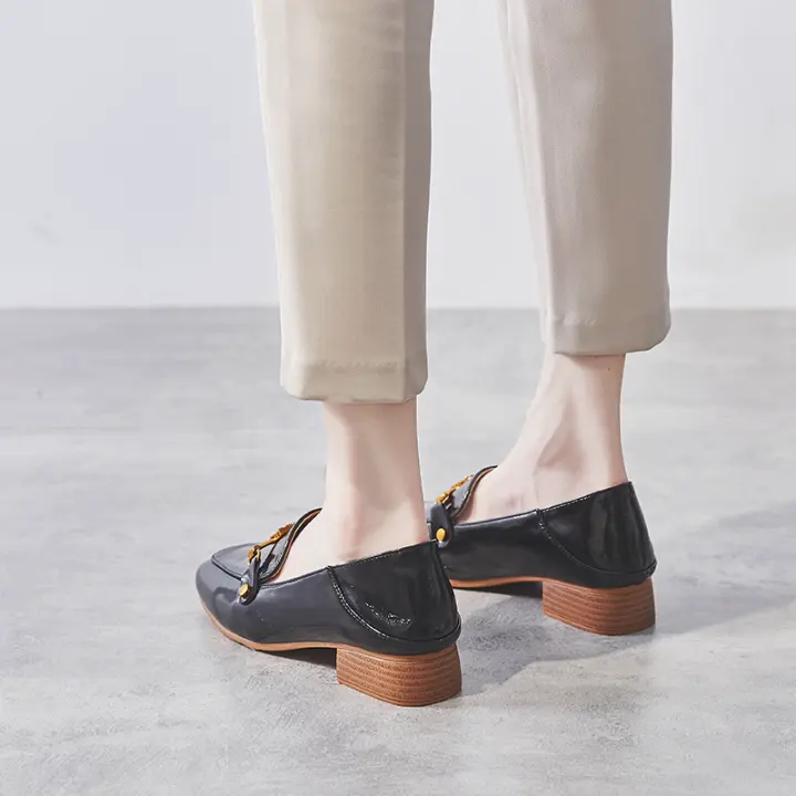 loafers with small heel