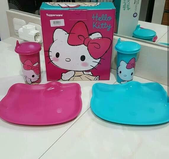 Tupperware Hello Kitty Set