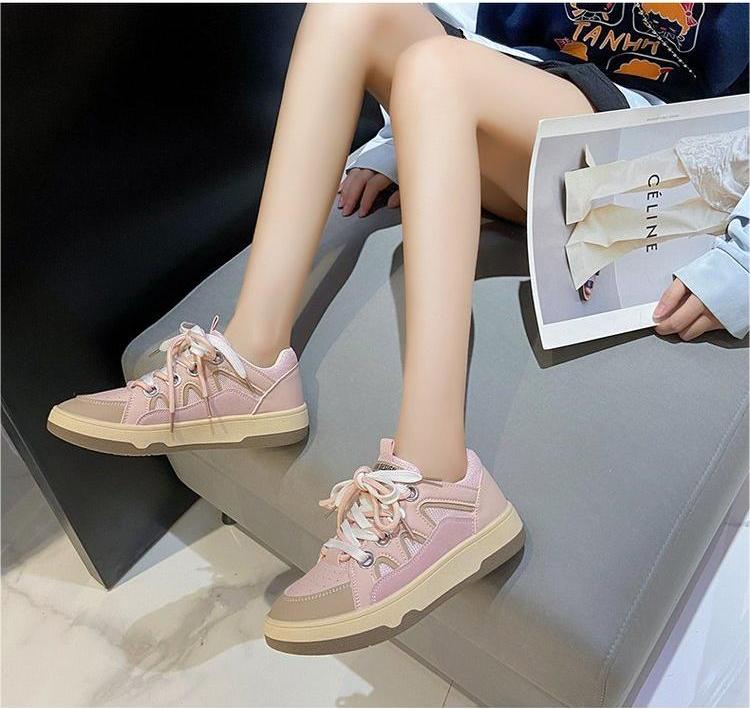 A new type of lace up lightweight women's shoes Single women's