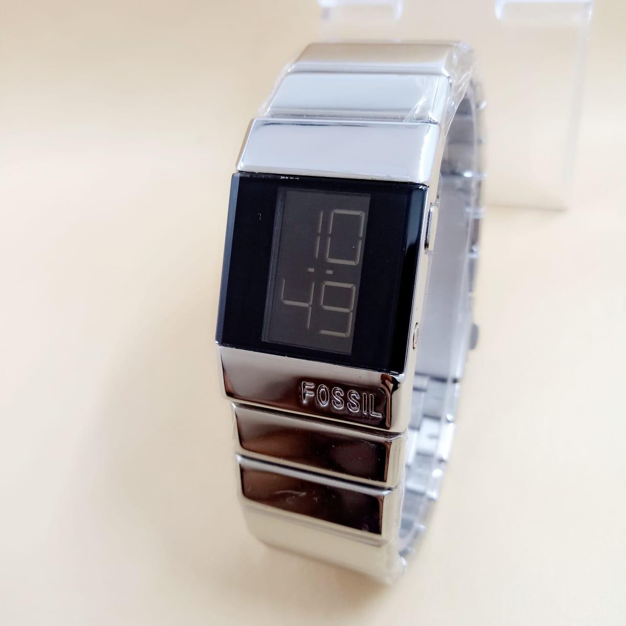 Jam Tangan Pria Atau Wanita Model Digital Tali Rantai Diameter Kecil Free Box dan Baterai Cadangan BJYSl