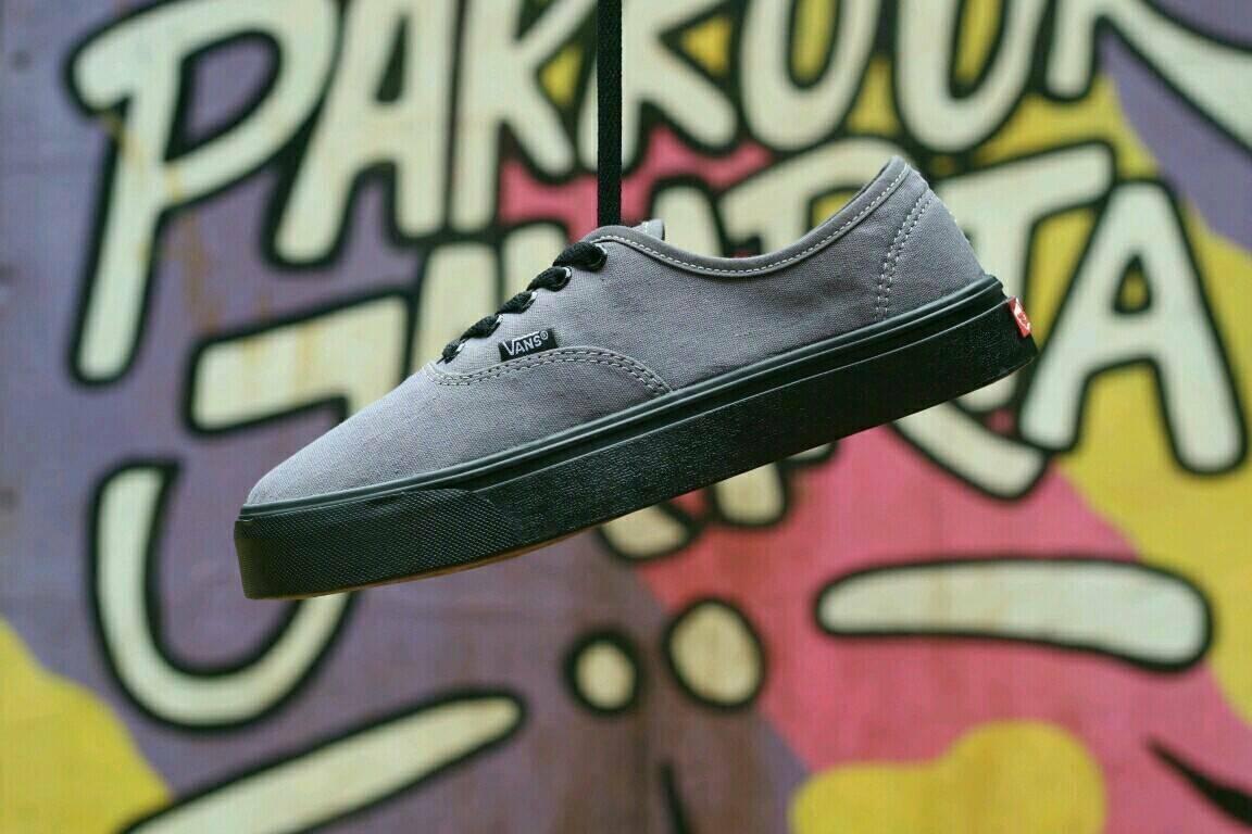 Sepatu Skate Vans1 Authentic Abu Hitam Premium Sepatu Casual Unisex Sneakers Pria Wanita