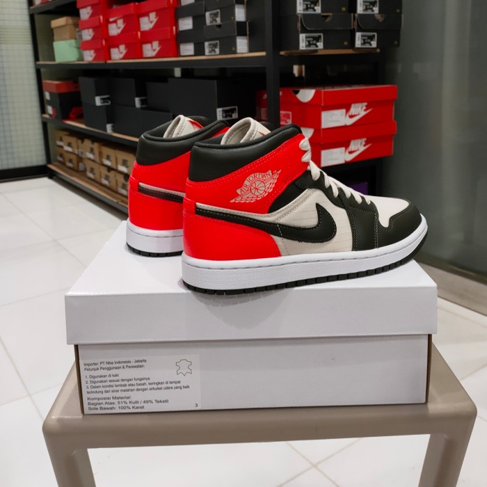Jual Nike Air Jordan 1 Mid Light Terbaru | Lazada.co.id