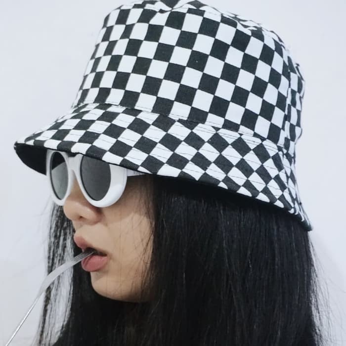 Topi Bucket Pria dan wanita Motif Catur 
