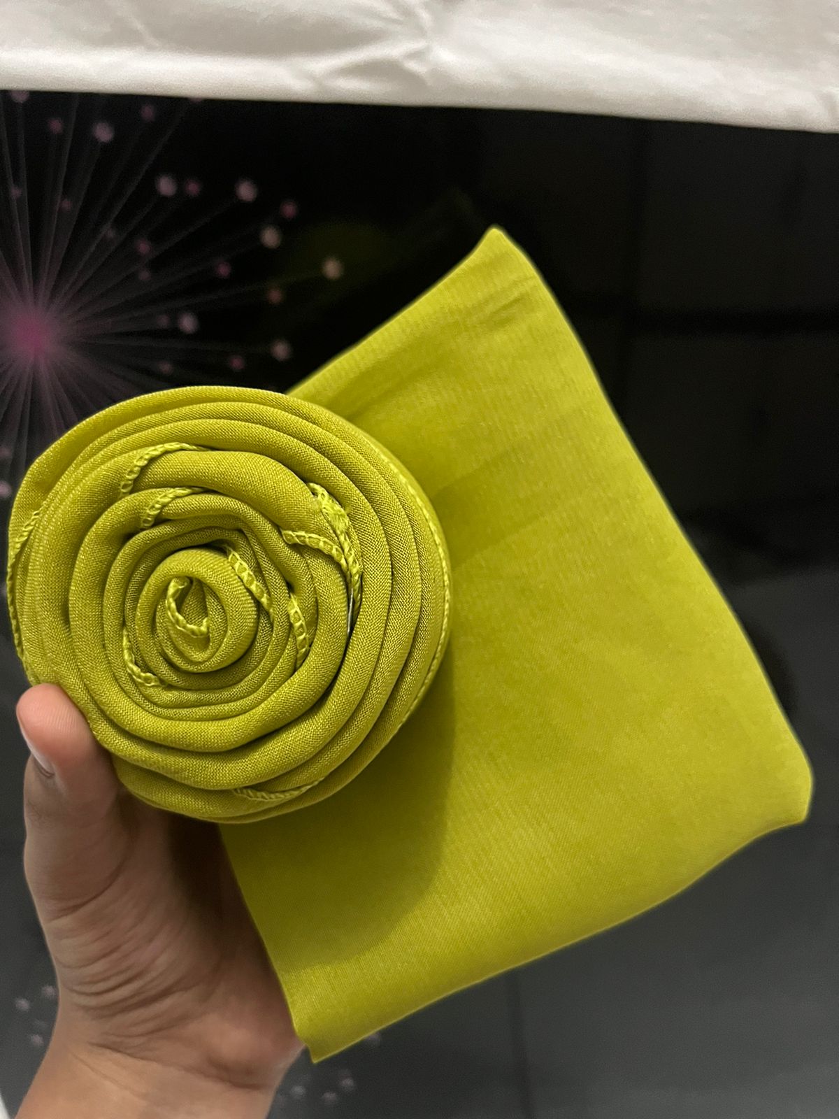 Hijab Bella Square Warna Terlengkap / Hijab Bella Square Pollycotton