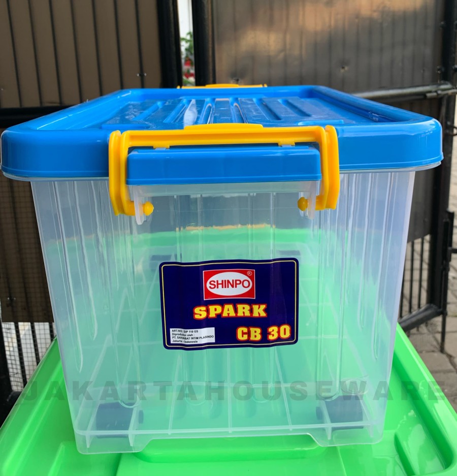 SHINPO CB 30 LITER SPARK Container Box Bening Transparan ADA RODA ...