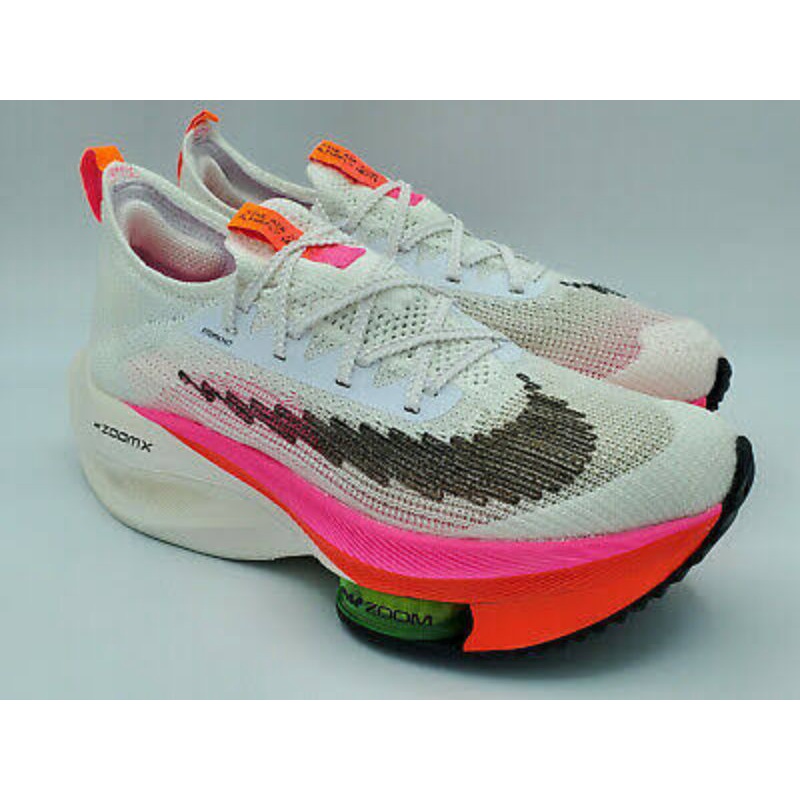 sepatu running nike zoom x