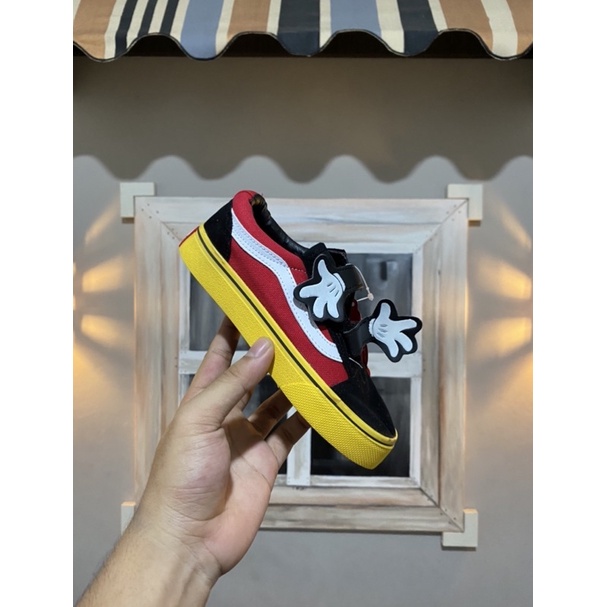 mickey vans womens