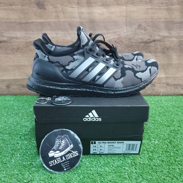 sepatu bape x adidas