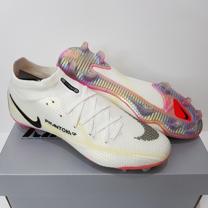 sepatu nike phantom