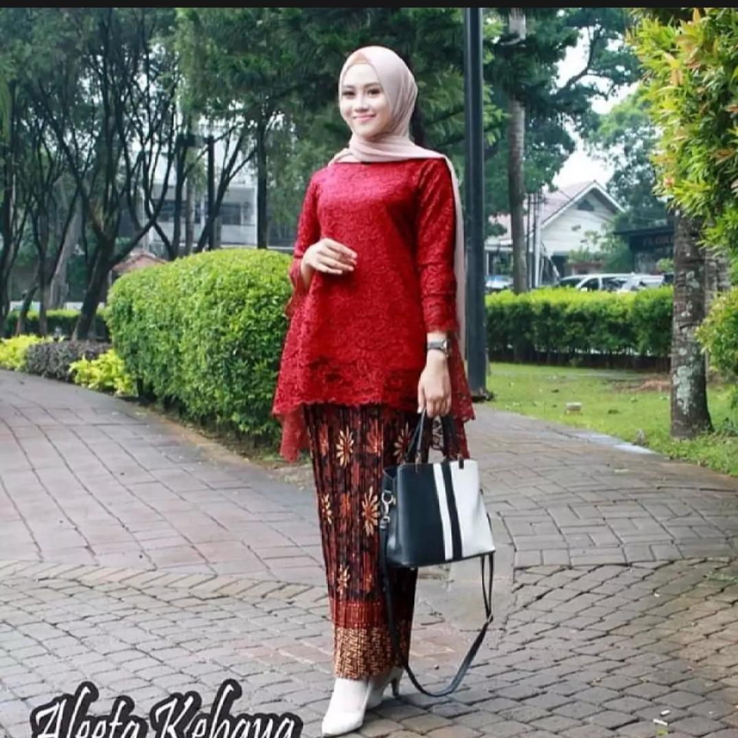 30+ Ide Jilbab Kebaya Merah Cabe