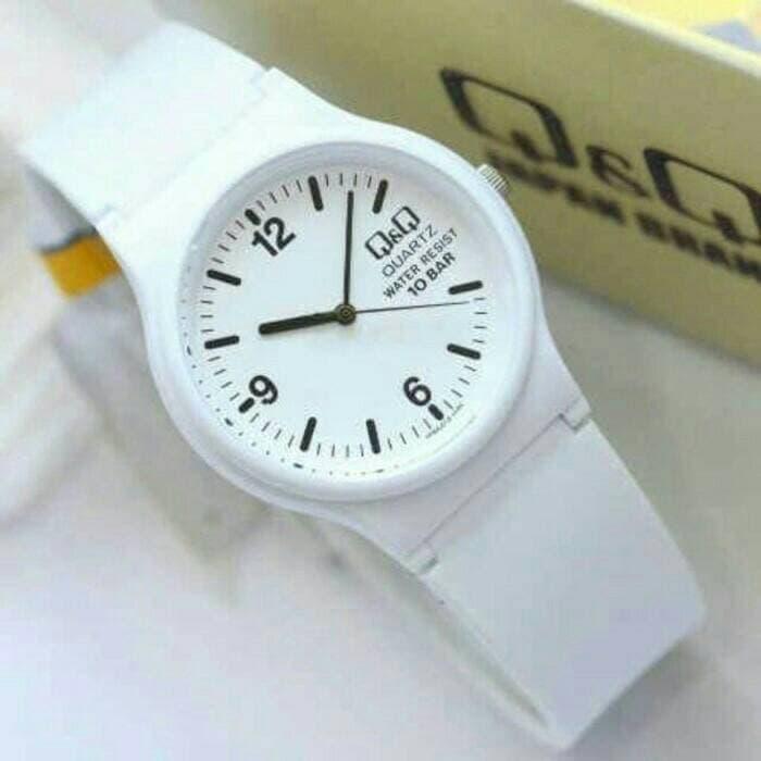 (UNIK)JAM TANGAN WANITA FASHION RUBBER ANAK QQ Q&Q QNQ TALI KARET JAM - Putih