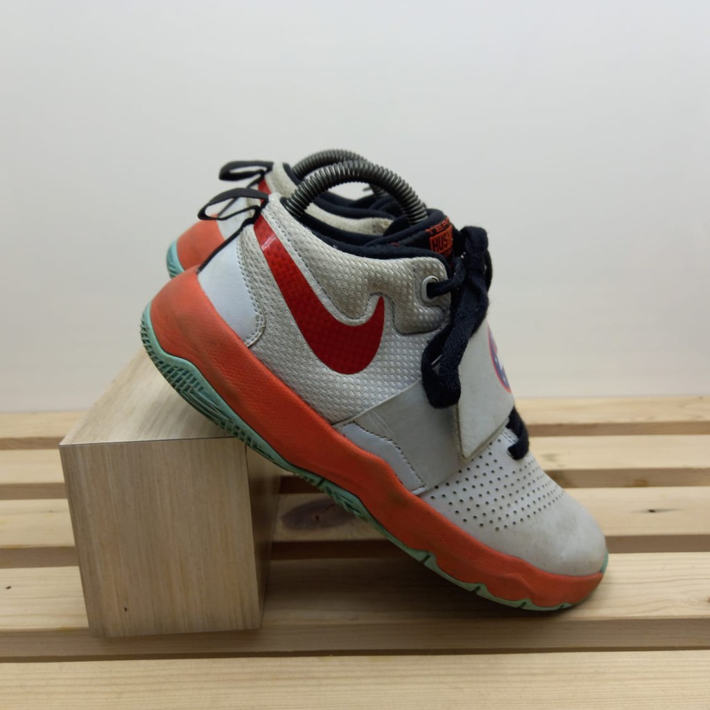 Jual Nike Team Hustle D9 Sepatu Terbaru 