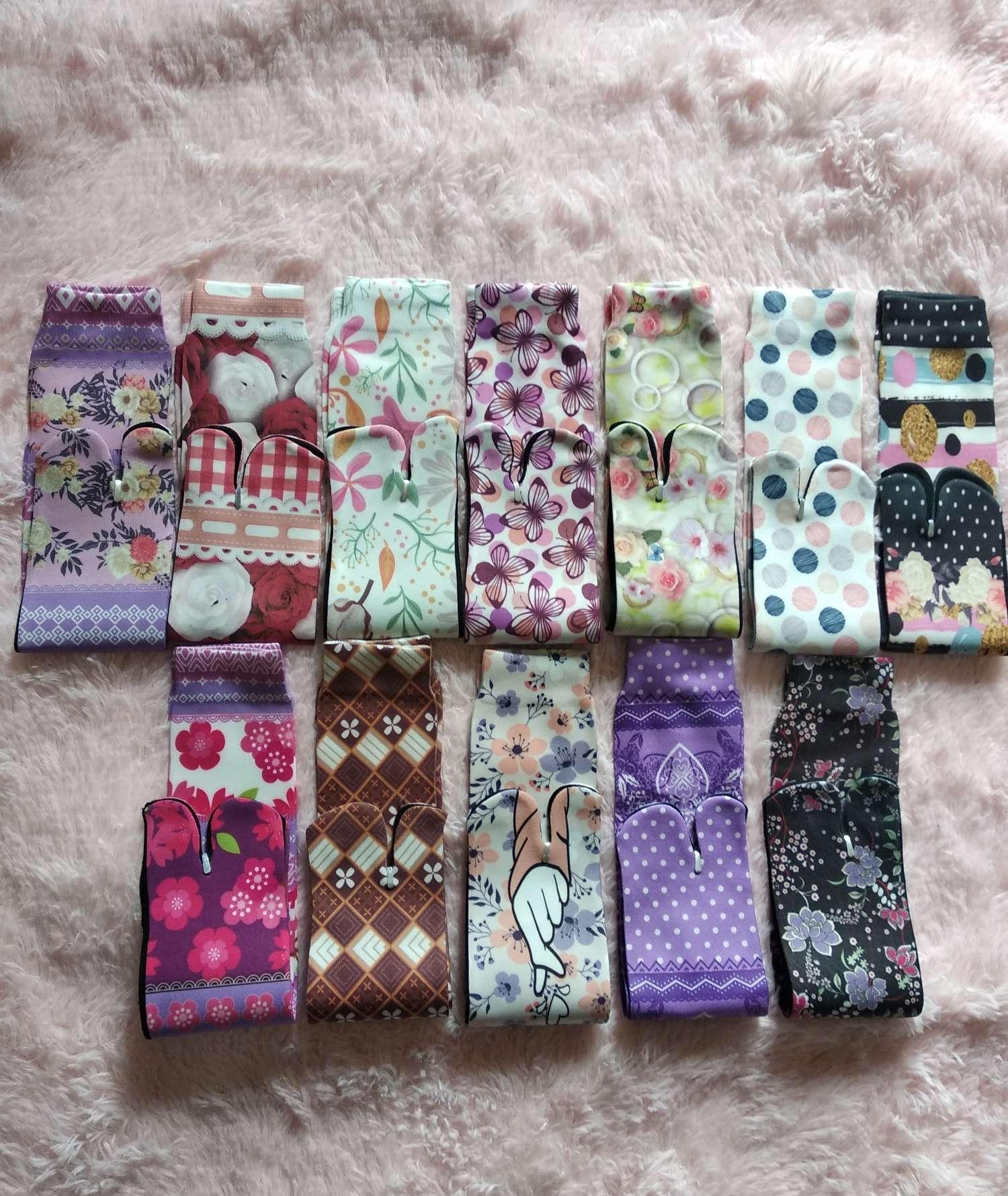 3 pcs kaos kaki jempol model printing motif cantik .