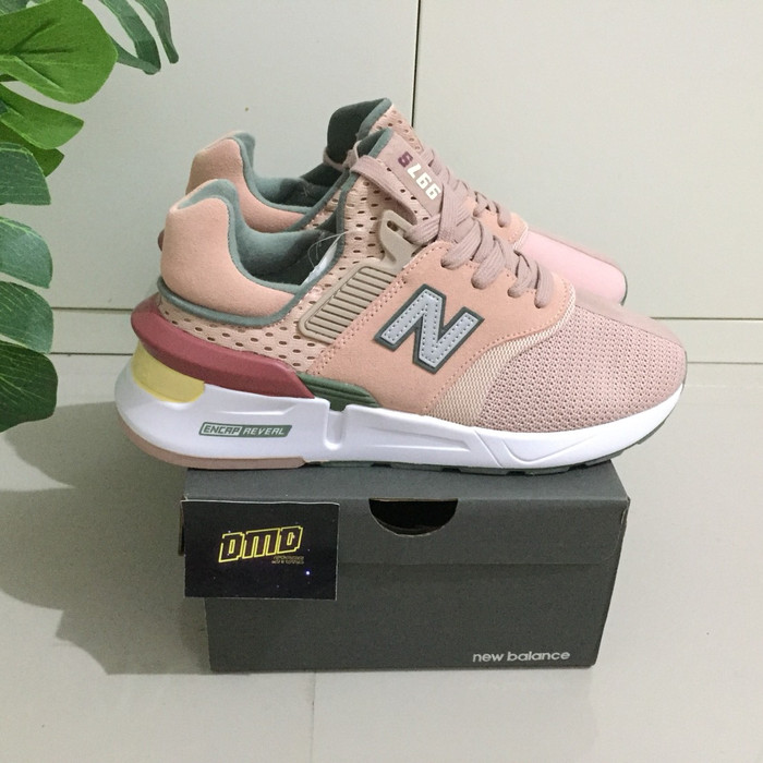 new balance pink sand