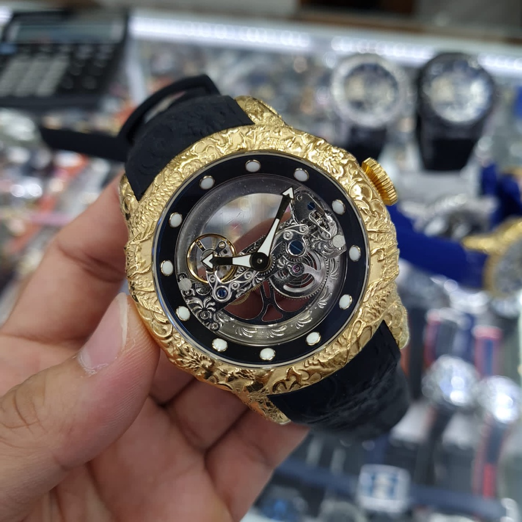 Invicta 26285 on sale