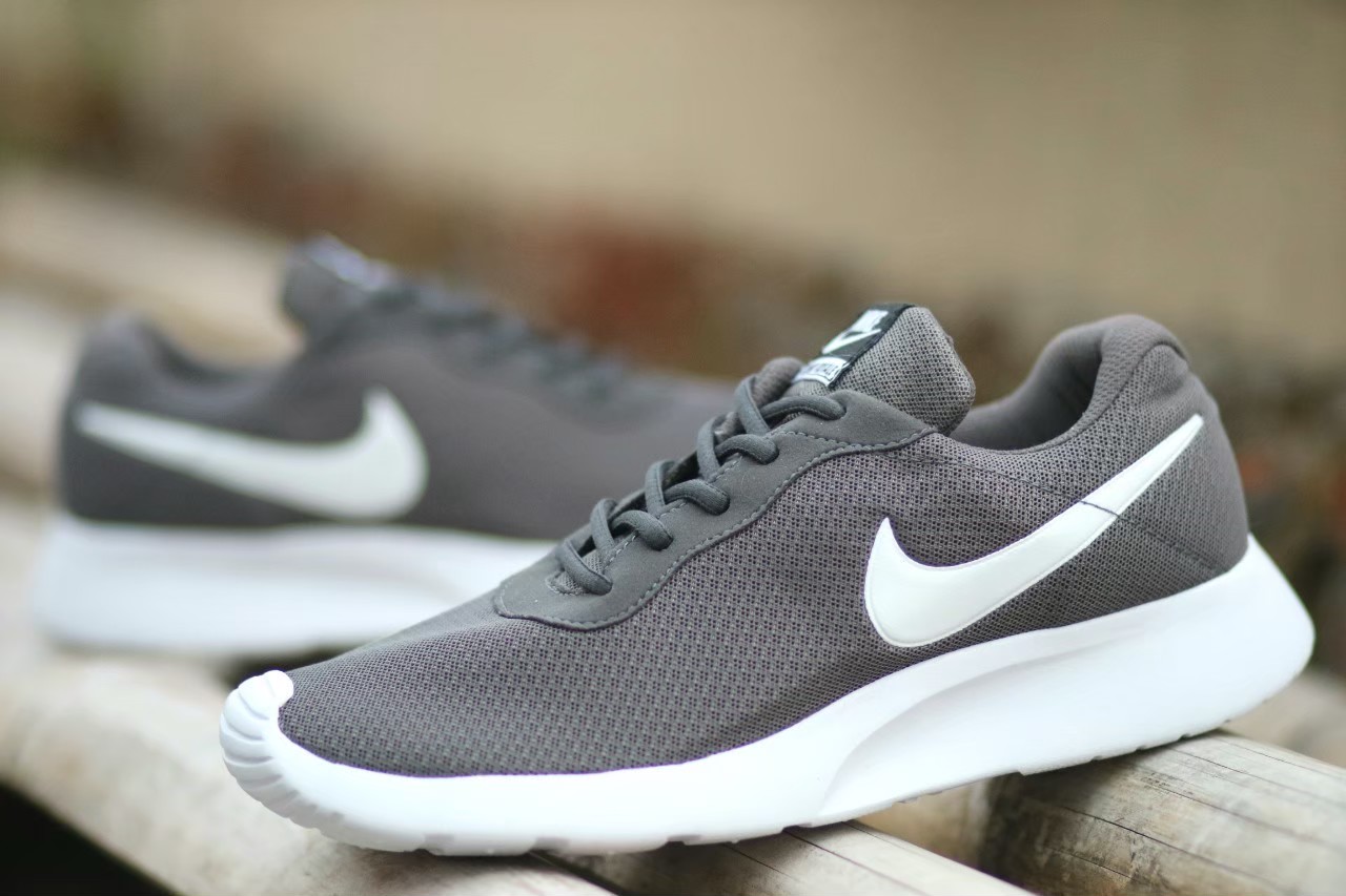 List Harga  Sepatu  Nike  Import Pria  Terbaru  Juni 2021 